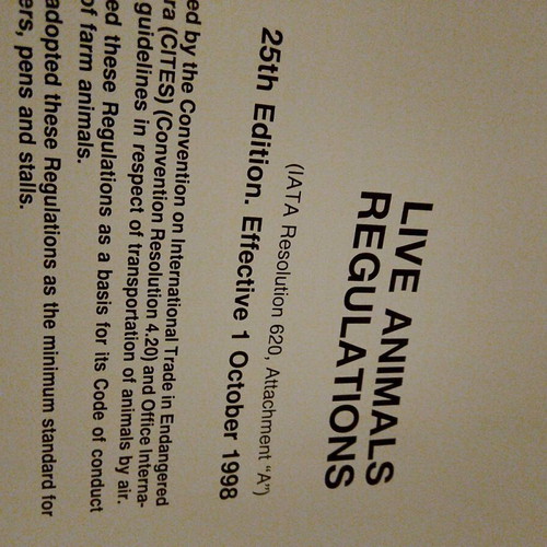 Live Animals Regulations 25th Edition 1998, authentic IATA manual new