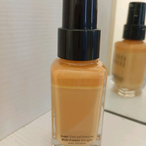 Bobbi Brown Luminous Moisturizing Treatment Foundation like new, shade Warm Beige 3.5, 30ml