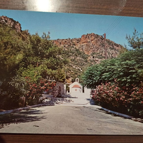 Collectible festive cards set of 9 like new