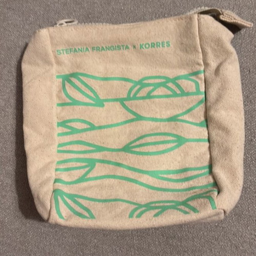 Stefania Frangista toiletry bag new beige with green