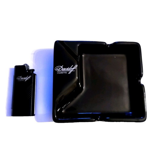 Davidoff lighter and ashtray set new in luxury case