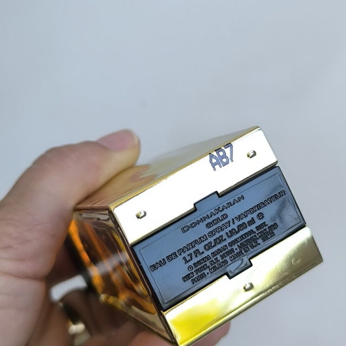 Donna Karan Gold Eau de Parfum 50ml like new, collectible fragrance