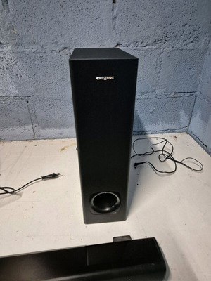 Creative Dolby Surround speaker like new