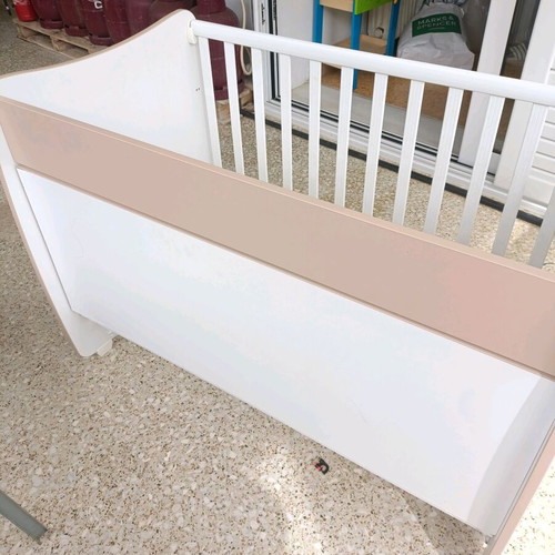 Lorelli baby cot used with Grecostrom mattress