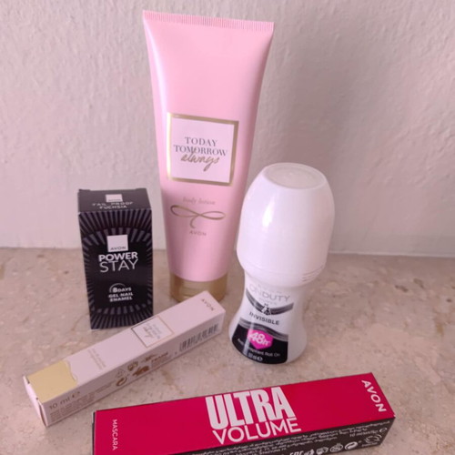 Avon set with Ultra Volume mascara, body lotion, perfume, nail enamel and deodorant new