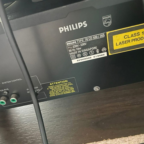 Philips CD 930 like new with remote control