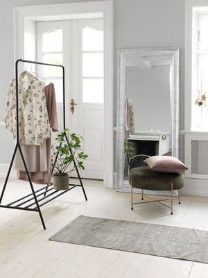 Jysk metal clothes rack