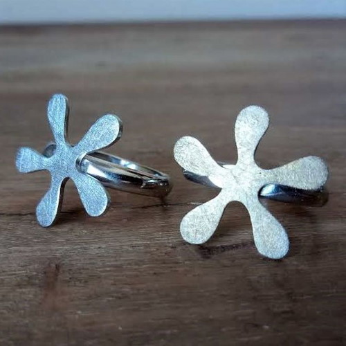 925 Silver Daisy Ring new, gold plated