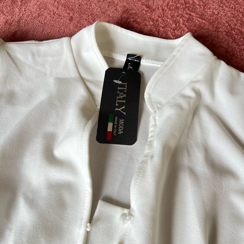 White blouse with buttons and ruffles, Small, new