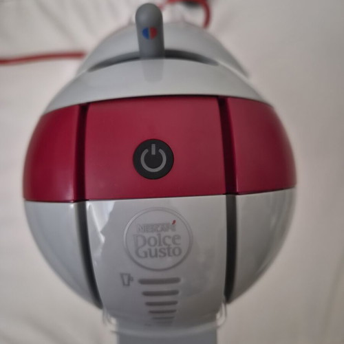Nescafé Dolce Gusto Mini Me Krups coffee machine used