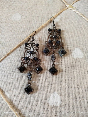 Σκουλαρίκια μεταχειρισμένα, μαύρα