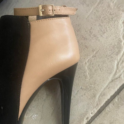 Migato ankle boots new, black suede with beige leather and strap