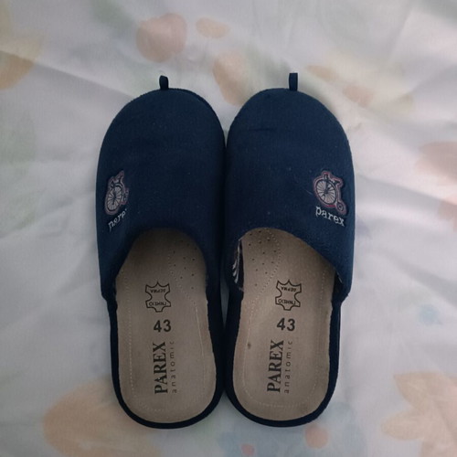 Parex men's slippers blue size 43-44 like new