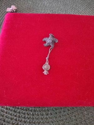 Ocean form silver earring used, silver