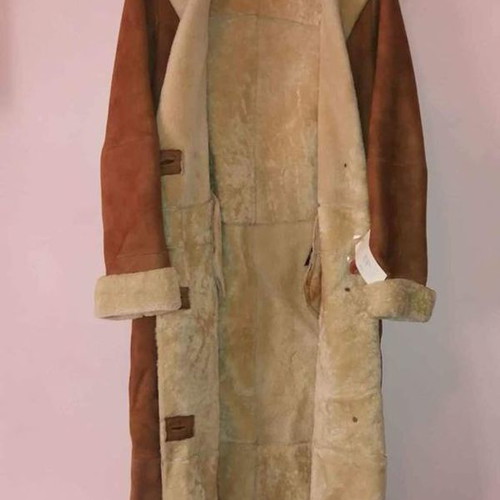 Muton coat new, very warm, size Medium, camel color