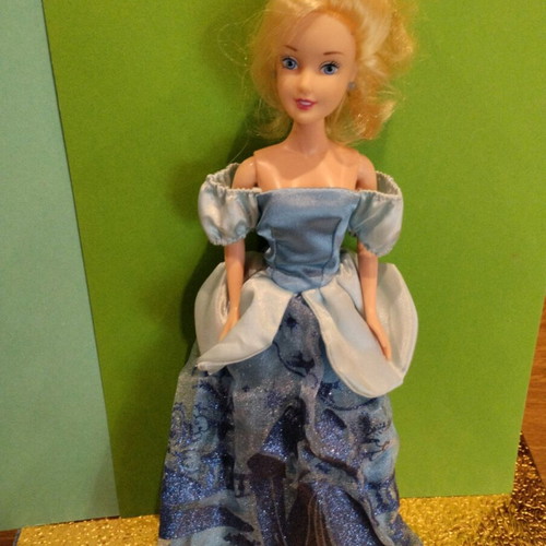 Disney Princess Snow White with blue dress like new