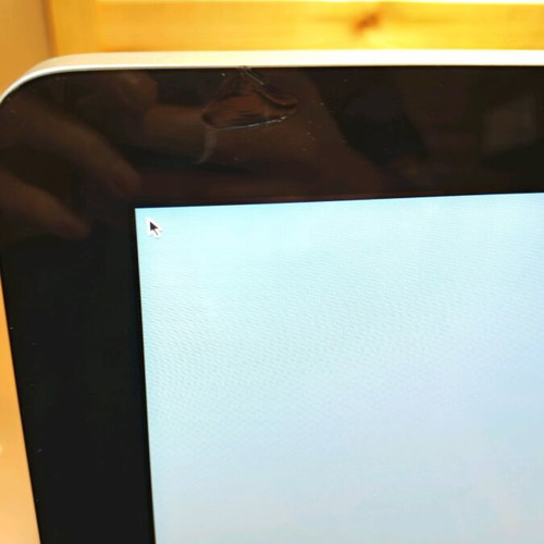 iMac 21.5 i5 20GB ram a1311 used with minor glass crack