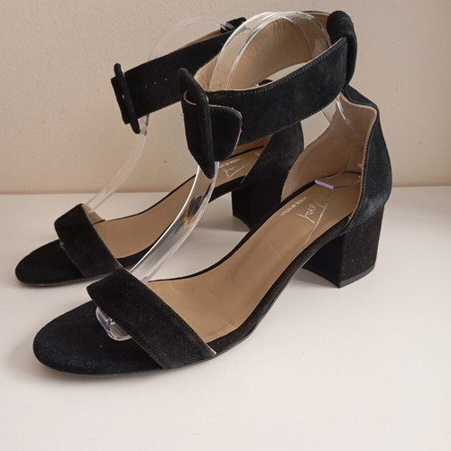 Toral Suede Sandals like new, women's size 38, black