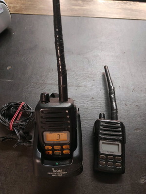 Icom IC M88 VHF Marine Transceiver Radio used with charger
