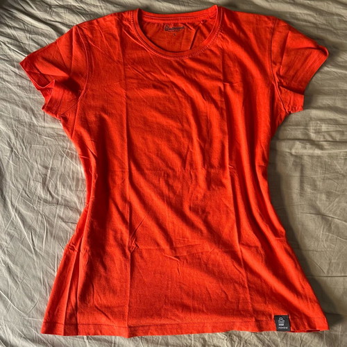 Admiral orange cotton t-shirt like new, relaxed fit, size L