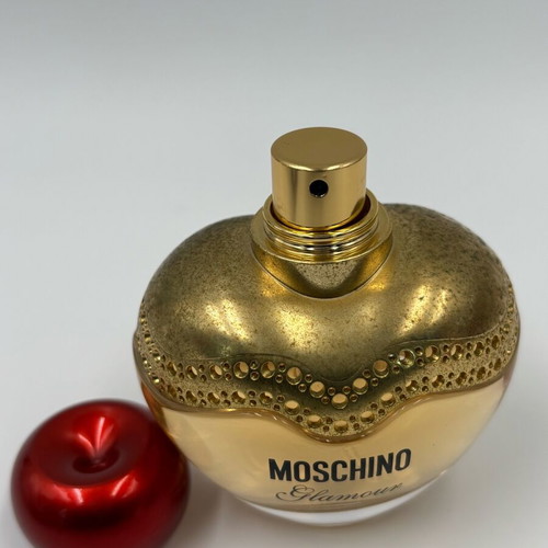 Moschino Glamour Eau de Parfum 30ml like new, authentic