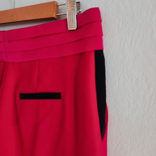 The Kooples elegant hot pink shorts with black velvet details like new, size M