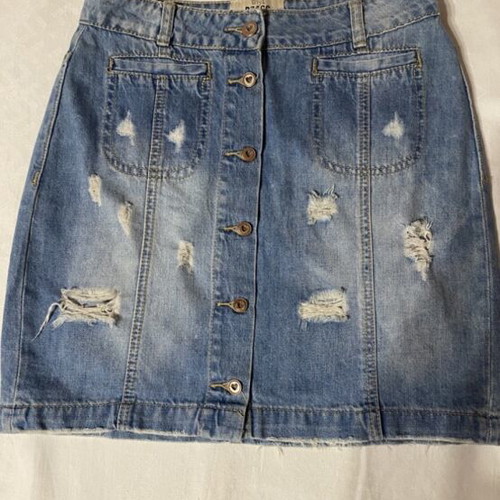 Mini denim skirt like new, blue, size S with buttons and distressed style