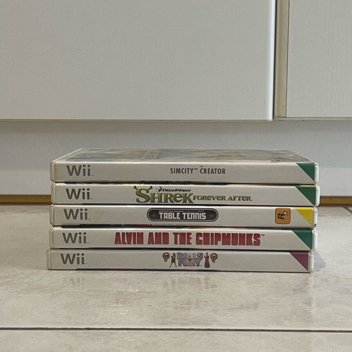 Wii games like new, pack of 5