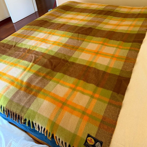 Aoistov vintage blanket, heavy virgin wool, tartan, used, 182x210cm