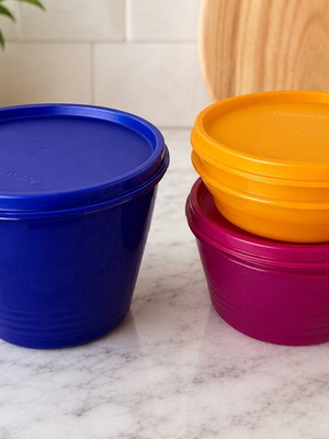 Tupperware set of 3 containers new, colorful
