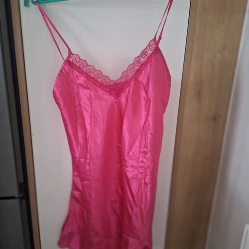 Nightgown like new pink one size