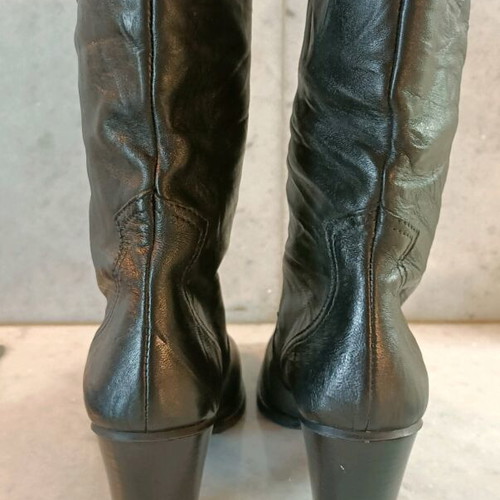 Leather mid-calf boots used, size 38, black