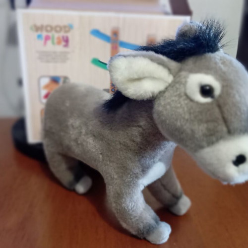Plush toys and other toys new, pack of three