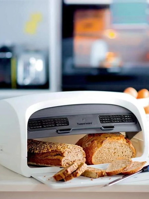 Tupperware Large Bread Box new