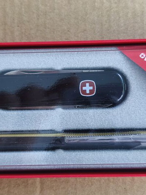 Wenger Swiss Knife and Caran d'Ache Pen Set New in Box
