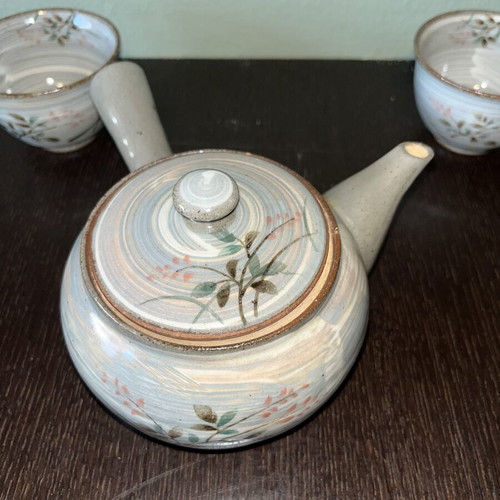 Japanese porcelain tea set with four cups in wooden box