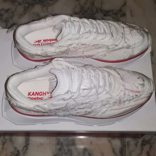 KANGHYUK Classic Leather LTD Sneakers size 42.5 new, white and red