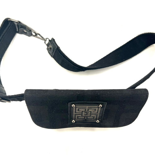 Ames cloth beltbag used, black with minor clasp damage