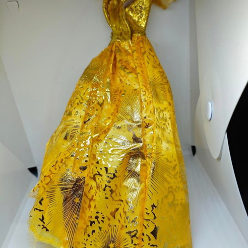Gold Barbie Mattel Holiday Celebration 2002 dress like new