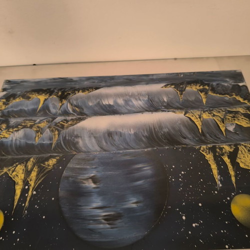 Spray painting like new with frame