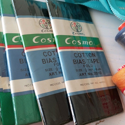 Vintage sewing materials set 59 pieces new in packaging