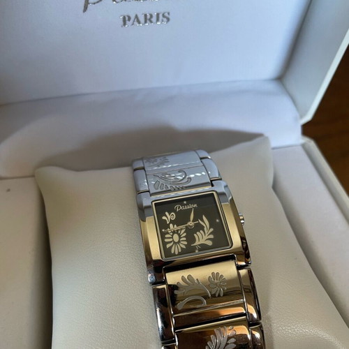 Dassion Paris steel watch like new, women's, white and silver
