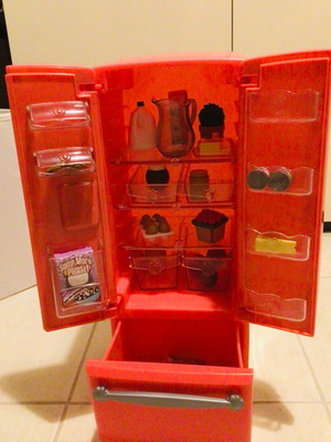Our Generation Refrigerator like new, 40 x 17 cm