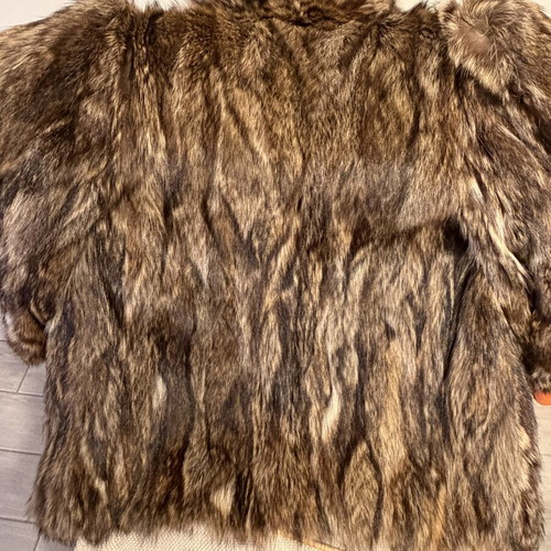 Mink fur coat like new, size M, white and brown