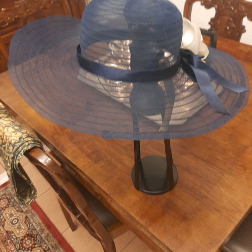 Women's hat like new, handmade, blue, summer style