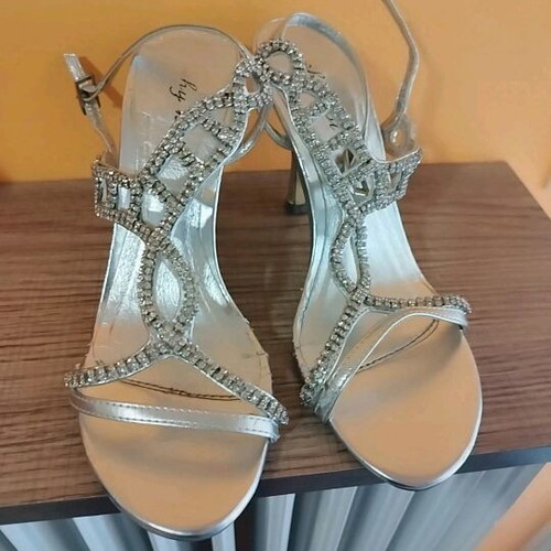 Silver sandals with rhinestones size 36 used, Why Not brand