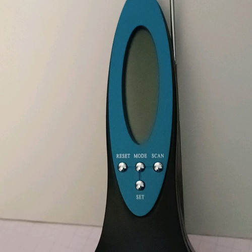 Radio and desk clock new, height 17 cm