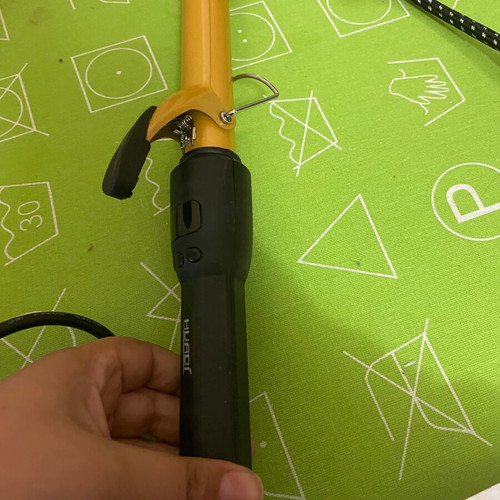 Hair curling iron like new