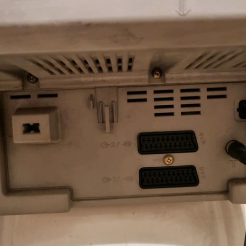 TV CRT Sony Trinitron 21"