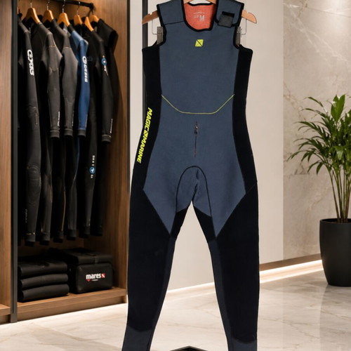 Magic Marine Professional neoprene wetsuit, size M